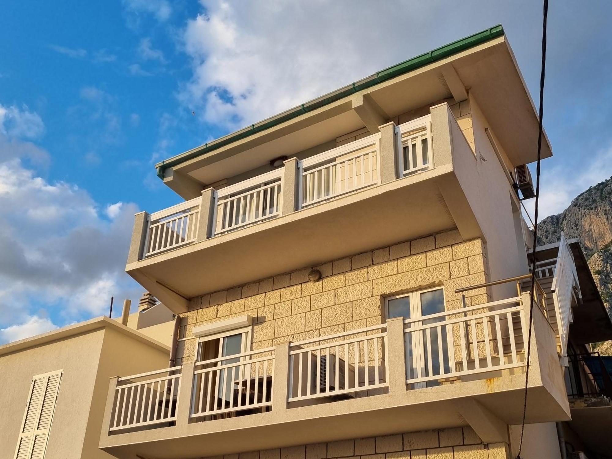 Apartmani Apollo - دراسنيتش الغرفة الصورة