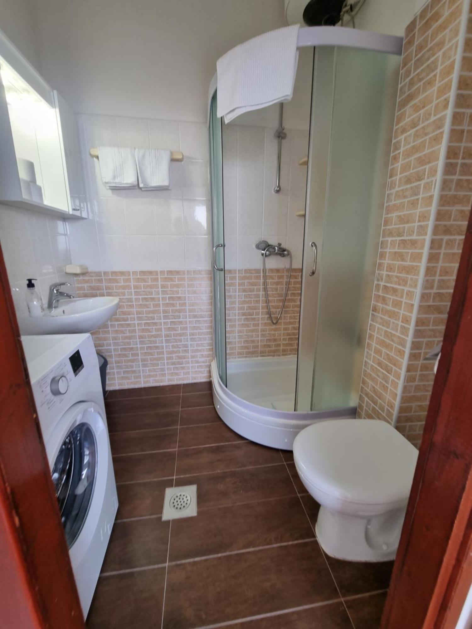 Apartmani Apollo - دراسنيتش الغرفة الصورة